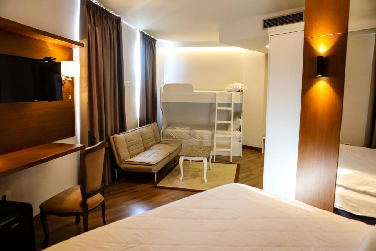 Golden Ring Resort Farke e Madhe Eksteriør billede